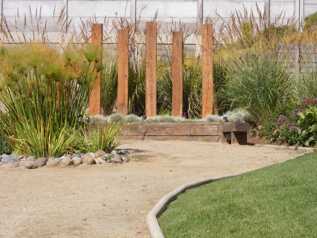 JPGO1F1